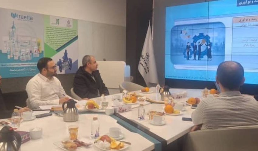 بازدید از مرکز رشد واحد فناور دانشگاه صنعتی امیر کبیر